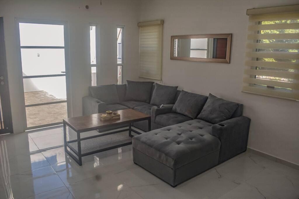 Casa Paloma 2 En Segunda Planta Cerca De Aeropuerto Y Centro Comercial Chetumal Eksteriør bilde