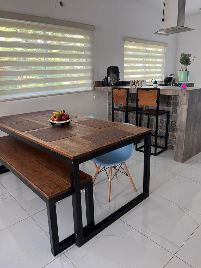 Casa Paloma 2 En Segunda Planta Cerca De Aeropuerto Y Centro Comercial Chetumal Eksteriør bilde